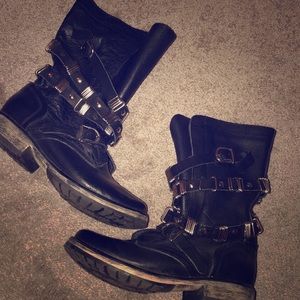 Steve Madden buckle Combat boots